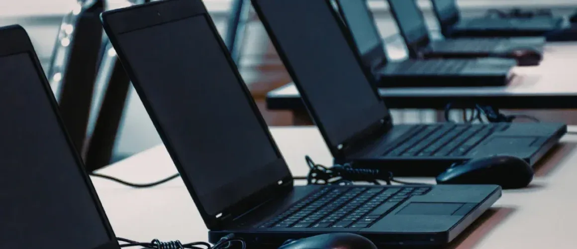 RFID IT Asset Tracking: How to Track Laptops, Servers and Office Equipment