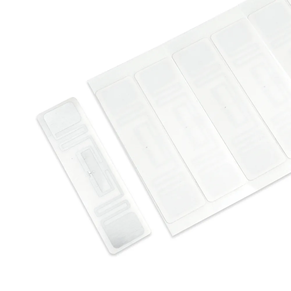 UHF RFID Label – Coated Paper – 9 – 73×20 mm – 73 × 20 mm product photograph