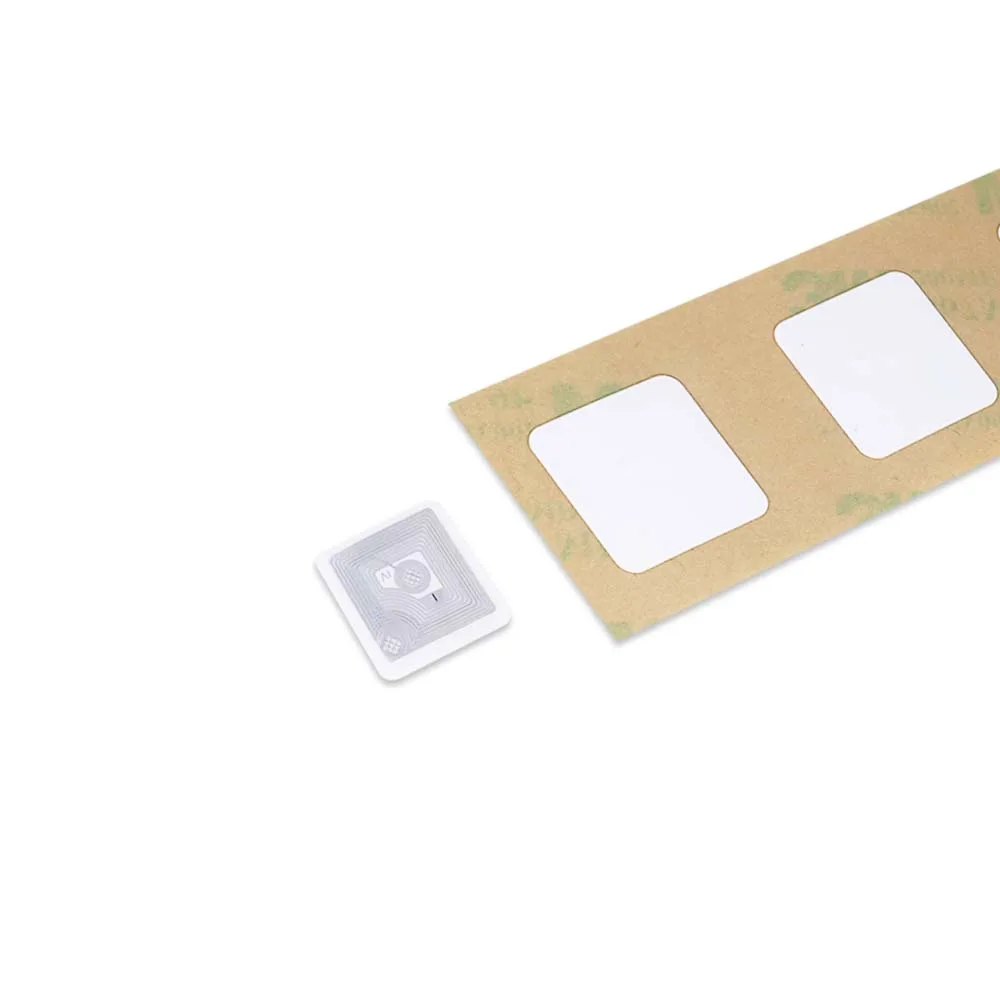 HF RFID Label – PET & 3M adhesive – 18×18 mm product photograph