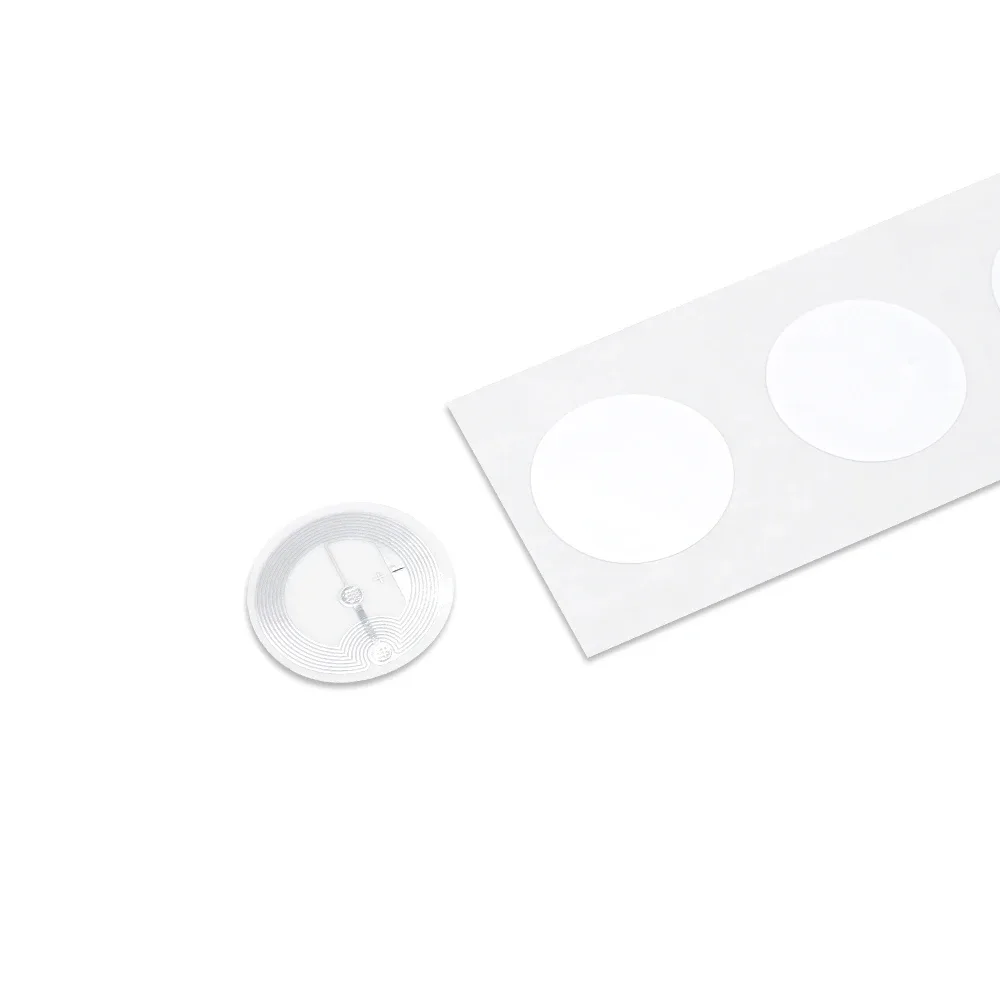 NFC Label – White Coated PP – 424 DNA – Ø30 mm product photograph