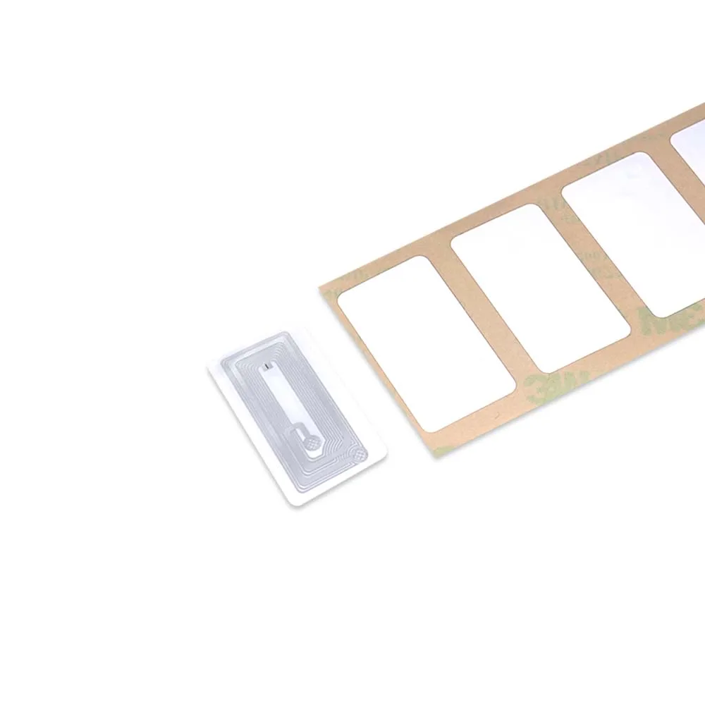 NFC Label – PET & 3M adhesive – 2 – 35×20 mm product photograph