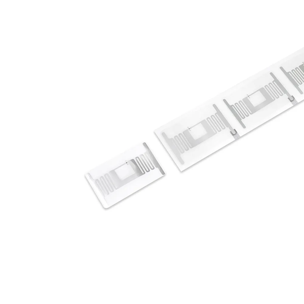 UHF RFID Wet Inlay – PET – 4E – 32×52 mm product photograph