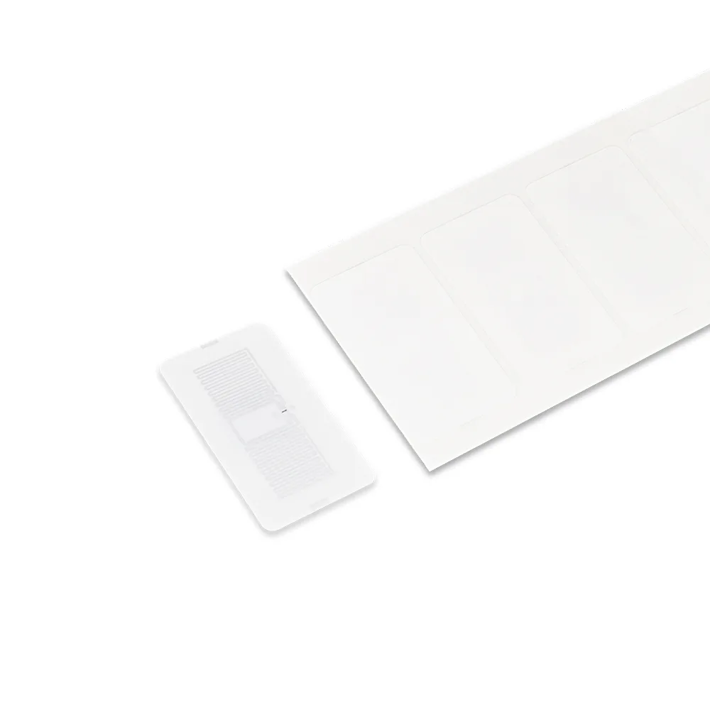 UHF RFID Label – PET – R6-P – 35×20 mm product photograph