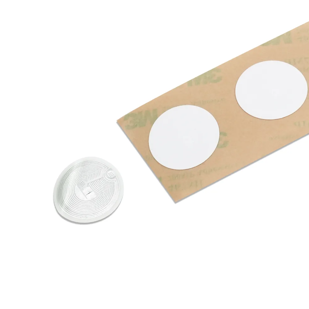 NFC Label – PET & 3M adhesive – Ø25 mm product photograph