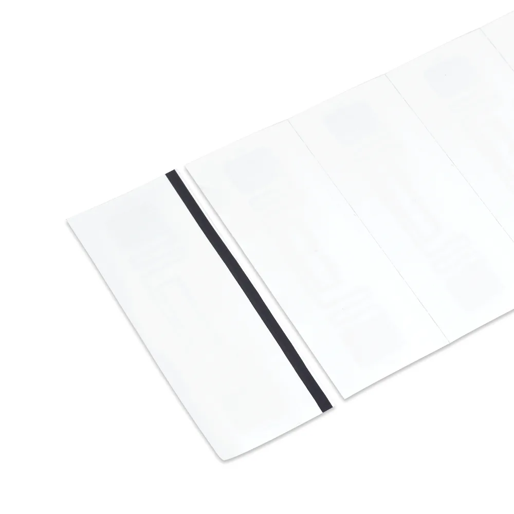 UHF RFID Label – Washable Smart Textile – Nylon – 8 – 80×35 mm product photograph